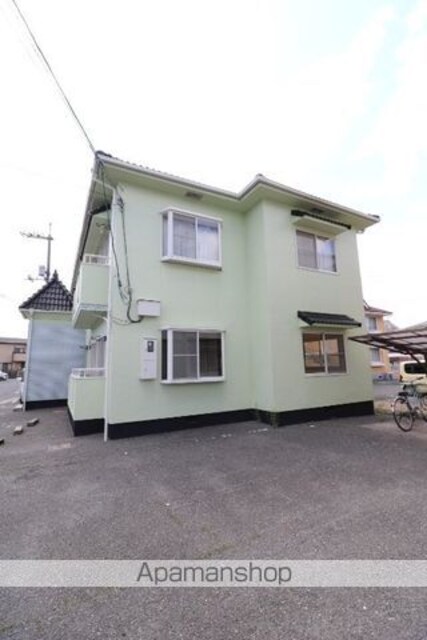 グリーンハイツ福島Ｃ[2LDK/52.19m2]の外観4