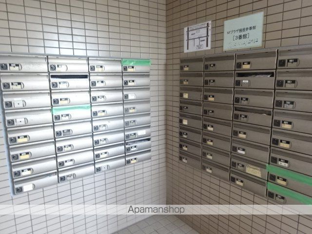M’PLAZA楠根参番館の玄関写真