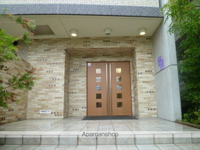 彩都シオンの外観写真