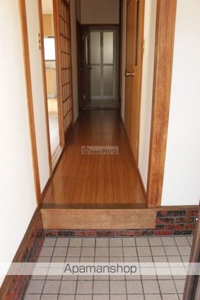 仁井栗原貸戸建住宅Ａ[2LDK/69.54m2]の玄関