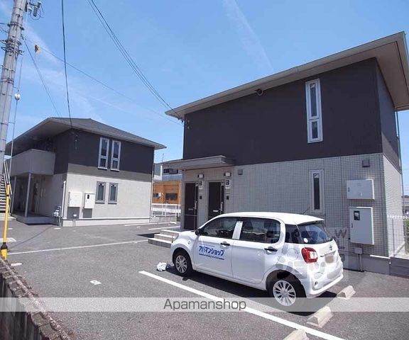 サンシャイン朱雀の外観写真