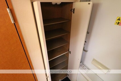 レオパレス芹橋[1K/20.7m2]の玄関