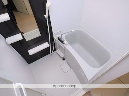 ｑｕａｄｏｒ御器所[1K/25.36m2]のバス