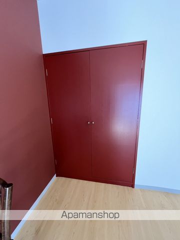 Lunar Apartmentsの内装写真
