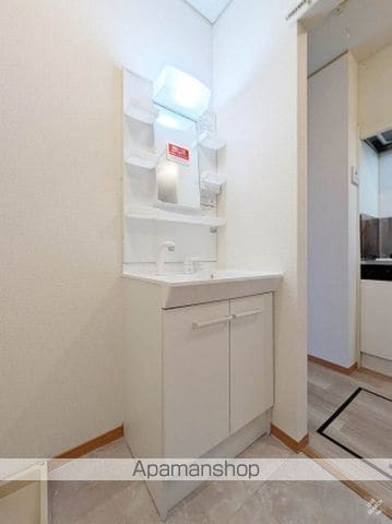 ジュネス西新井 I・IIの内装写真
