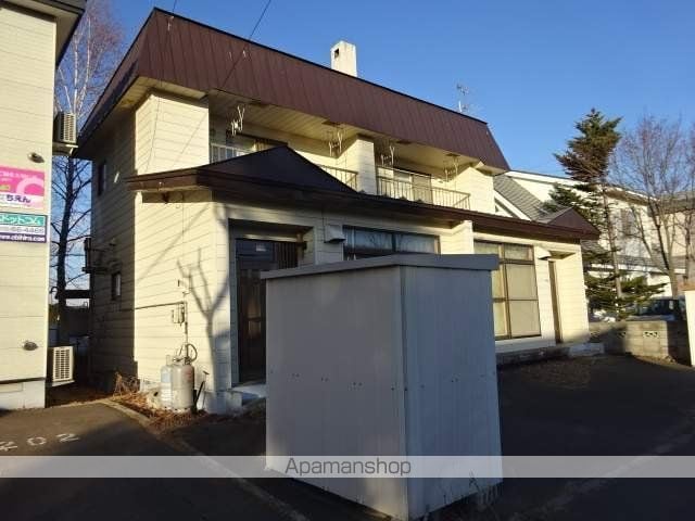 西19条南2丁目4-7テラスハウスの外観写真