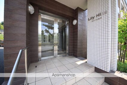 リリー・ヒルズ[1LDK/40.39m2]のエントランス