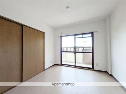 マリッチ　岡[2LDK/55m2]の内装3