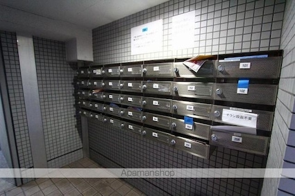 ロイヤルハイツ松島[2K/41.85m2]の共用部1