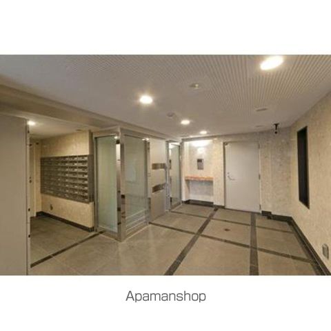 ヴィラコート横浜の玄関写真