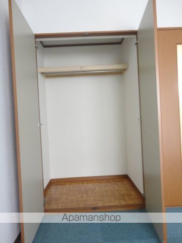 イーストアベニューの内装写真