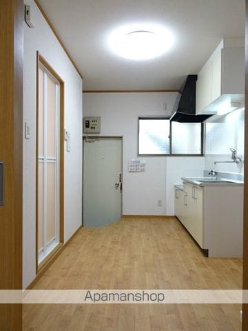浜松市中央区 2階建 築43年の内装写真