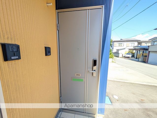 ブリヨン手形の玄関写真
