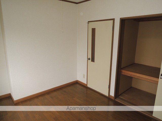 フローレンス彩の内装写真