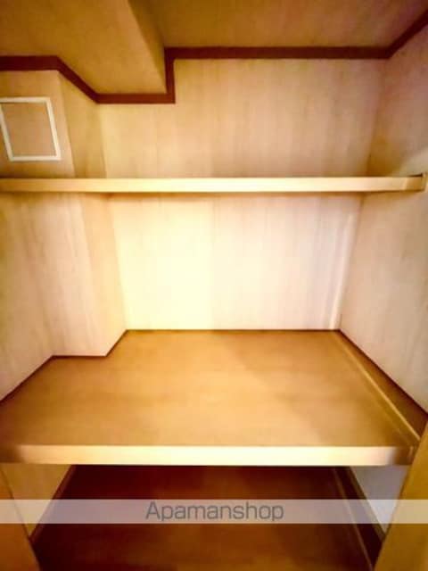 ポルトーネ[1LDK/62.17m2]の収納