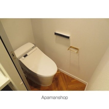 ＳＨＩＭＯＫＩＴＡ　ＡＰＡＲＴＭＥＮＴ[1R/25.52m2]のトイレ