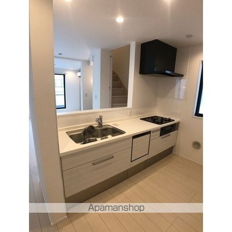 detached 埼玉県戸田市喜沢２丁目1-15

地図を見る