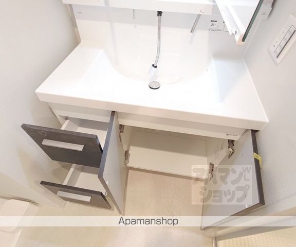 STANDZ西院の内装写真