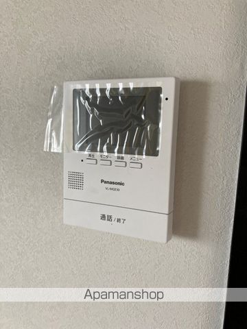 宮栄2丁目貸家の内装写真