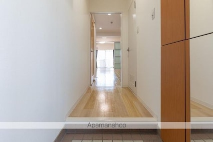 ルポーゼ・セルソ[1LDK/31.68m2]の玄関