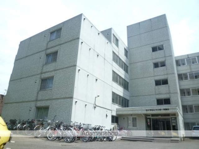ロイヤルレインボー平岸 B棟の外観写真