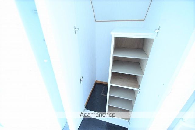 レオパレスカーサ下馬の内装写真
