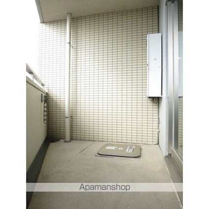 東京都世田谷区羽根木１丁目[1LDK/49.23m2]のバルコニー