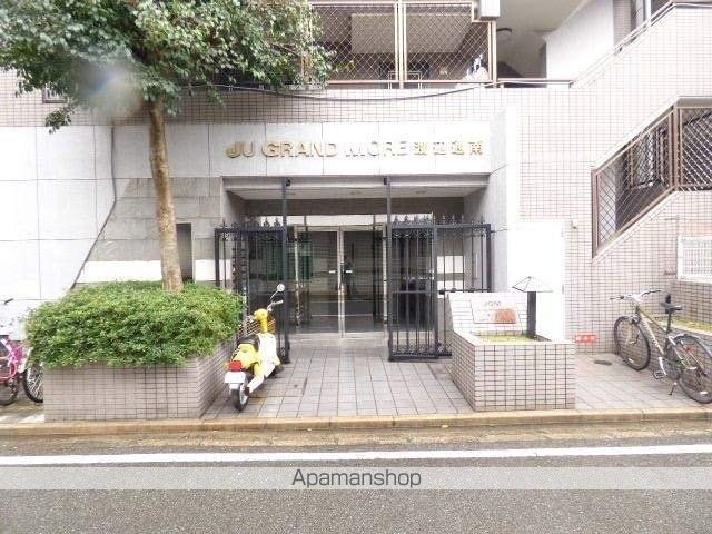 じゅうグランドモア渡辺通南の玄関写真
