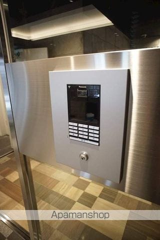 メインステージ板橋本町の玄関写真
