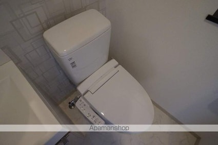 コンフォリア新宿[1R/25.02m2]のトイレ