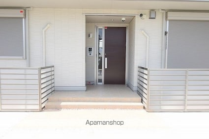 プルメリア[2LDK/55.33m2]のエントランス