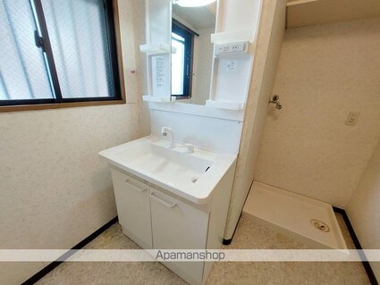 ビッグウエスト３[2LDK/57.19m2]の内装2