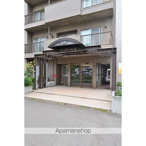 プレステージIIの玄関写真