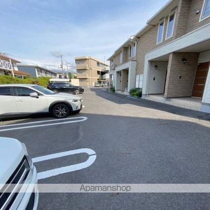 オーブ瀬田[1R/30m2]の駐車場3