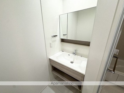 ＤーＧＬＡＮＺ　ＷＥＳＴ[2LDK/71.3m2]の洗面所