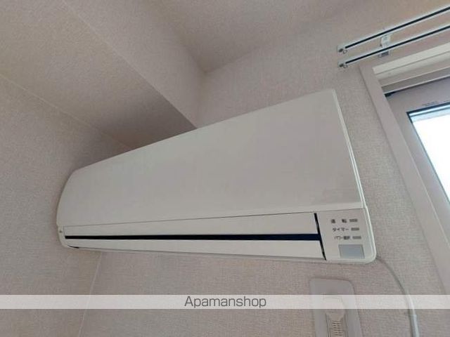 ウィットエブリ B棟の内装写真