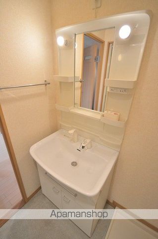 ジュネスパラシオン豊原IIの内装写真
