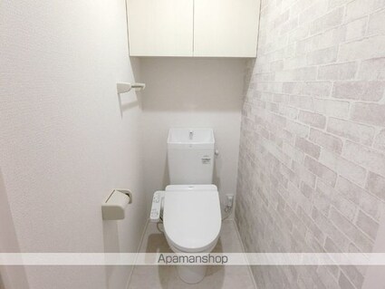 ＤーｒｏｏｍＳ三百人町[1LDK/48.84m2]のトイレ