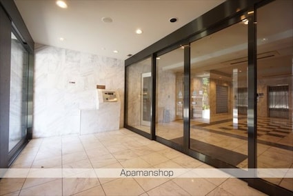 カスタリア伏見[1LDK/50.02m2]の外観4