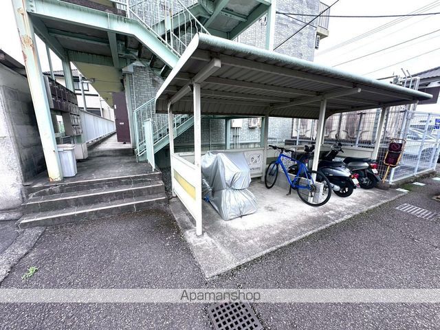 サニーハイツの玄関写真