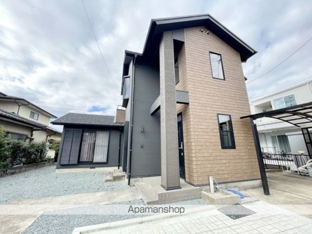 菊池郡大津町 2階建 築30年の外観写真