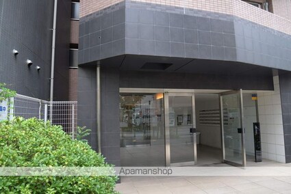 東京都中野区弥生町４丁目[1LDK/40.07m2]のエントランス
