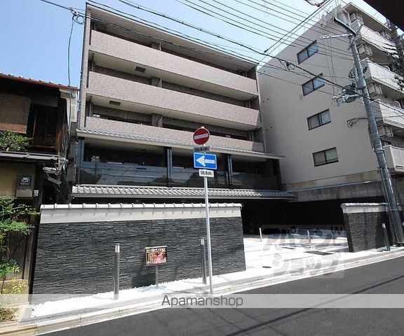 リーガル京都御所西II