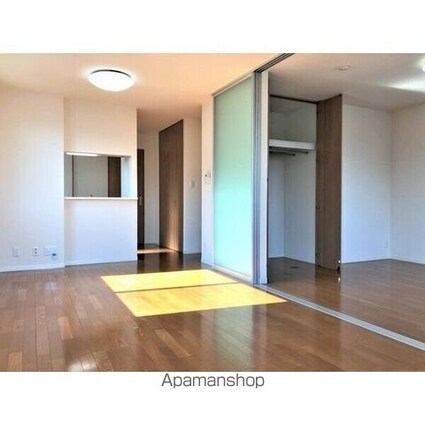 ヴェルドミール葉池[2LDK/61.6m2]のリビング・居間1