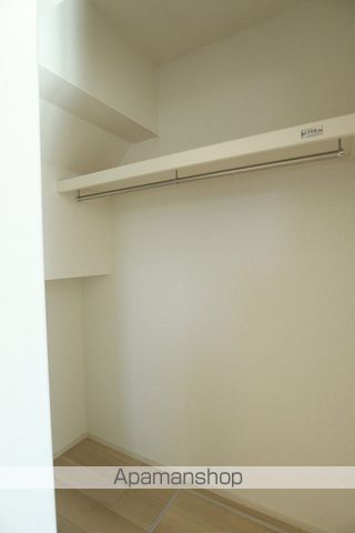 ガーデン ハウス イナバ IIの内装写真