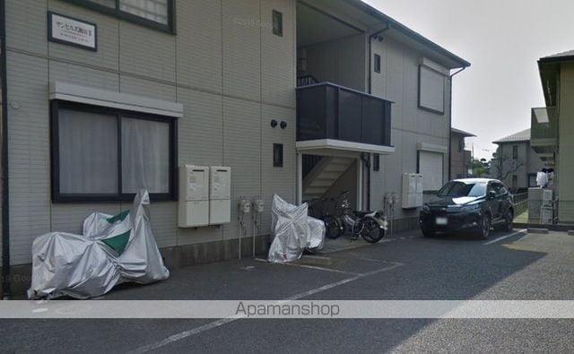サンヒルズ湘南IIの玄関写真