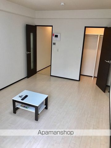 クレイノチガヤの内装写真