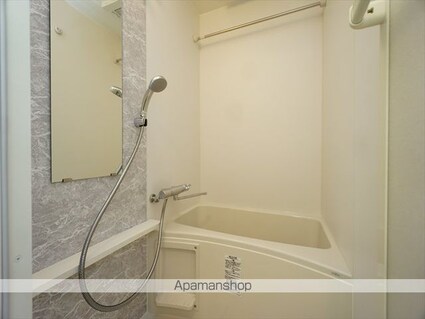 愛知県名古屋市中区大須１丁目[1K/25.58m2]のバス