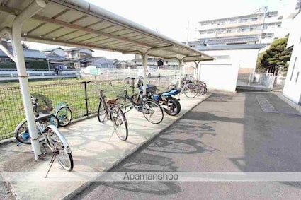 カレッジハイツ山地Ａ・Ｂ棟[1K/27.53m2]の共用部4