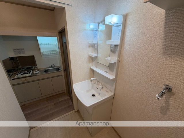 ファミール麻野の内装写真
